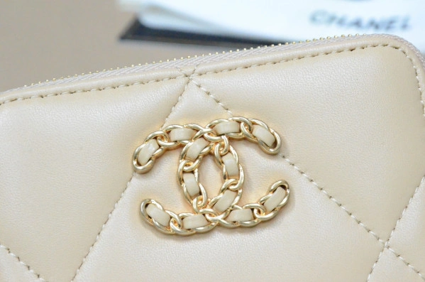 CHANEL 19 ZIPPED COIN PURSE EasyMatch 78 - Image 6