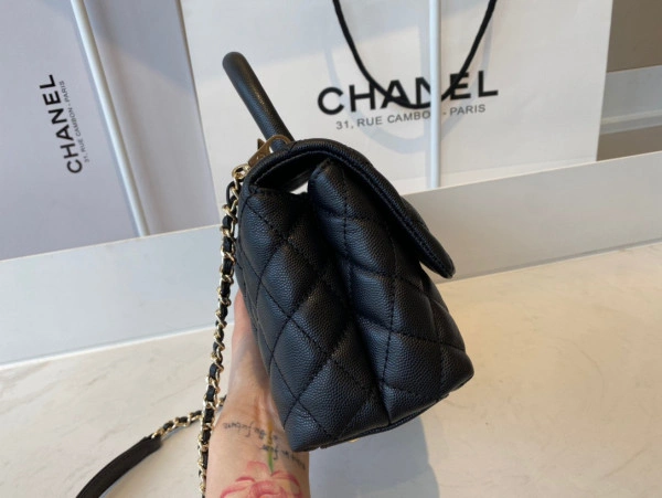 UrbanStyle CHANEL FLAP BAG WITH TOP HANDLE 1047 - Image 5
