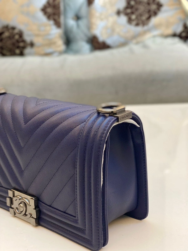 CHANEL BOY BAG 25CM HighQuality 210 - Image 3