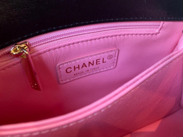 HighQuality CHANEL MINI FLAP BAG WITH TOP HANDLE 1027 - Image 8