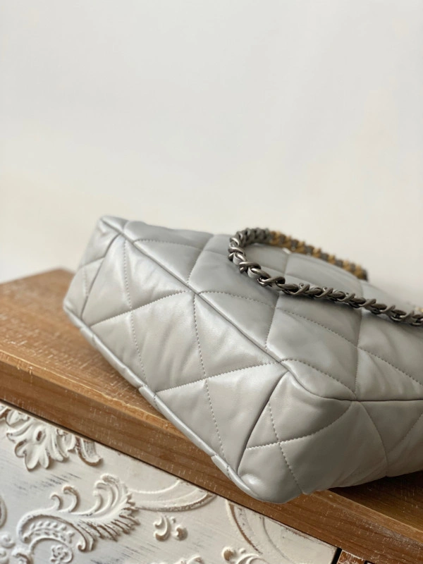 EasyMatch CHANEL 19 SHOPPING BAG 6 - Image 5