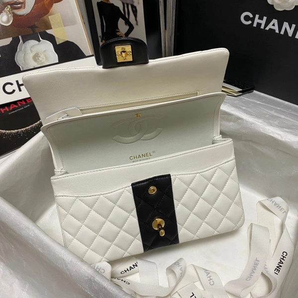 ModernLook CHANEL CHANELASSIC HANDBAG 611 - Image 9