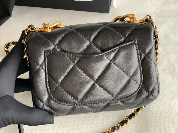 CHANEL FLAP BAG DailyWear 472 - Image 5