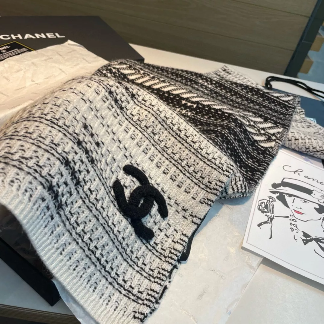 Affordable 6311 Chanel Scarves For Women - Image 3