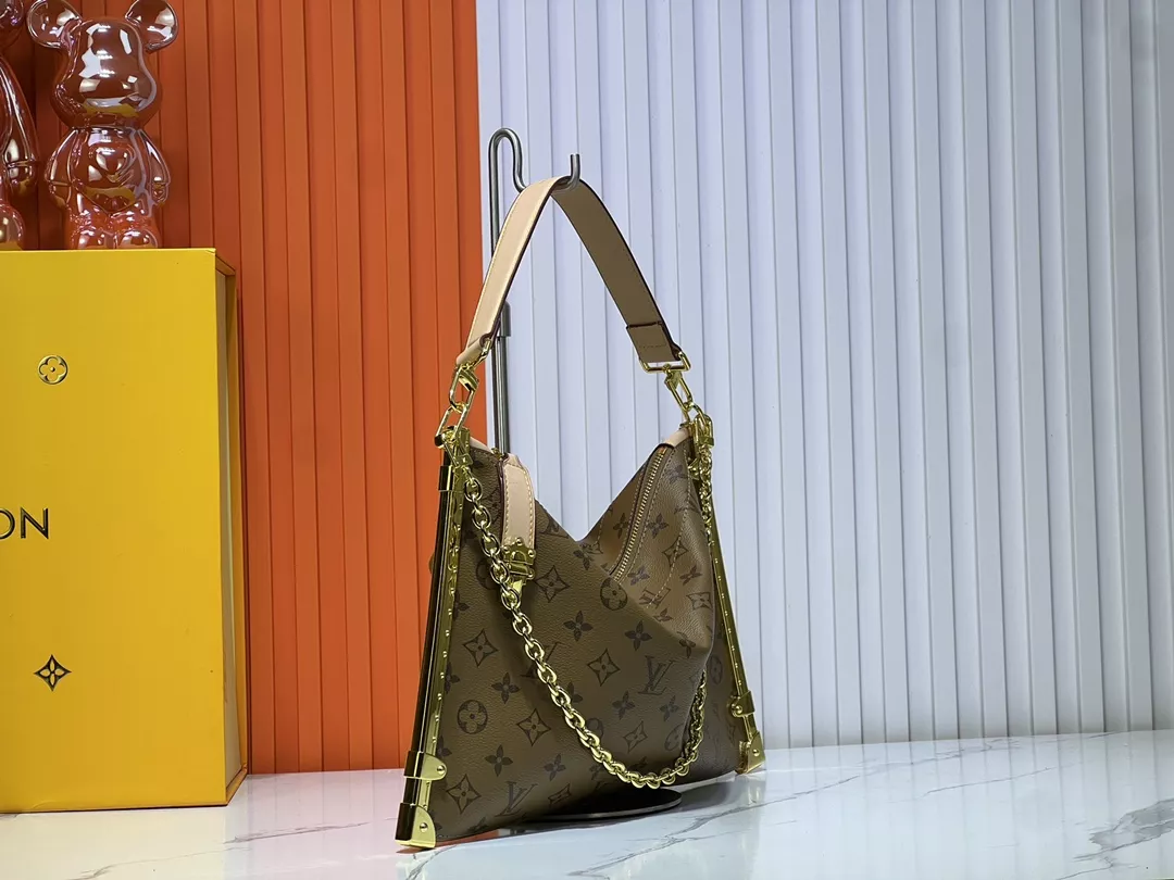 AllSeason 1298 Louis Vuitton AAA Quality Shoulder Bags For Women