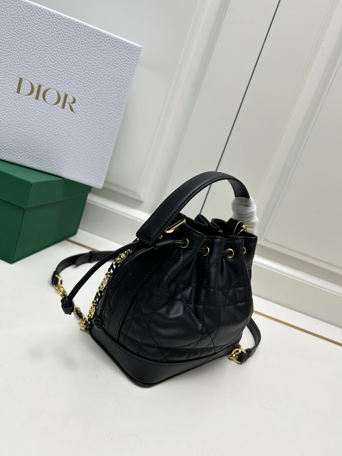 Bold 1330 Christian Dior AAA Quality Messenger Bags For Women - Image 3