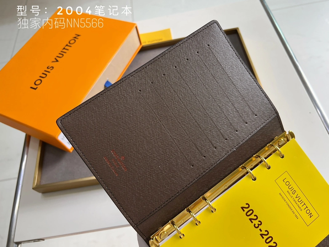 Breathable 9102 Louis Vuitton LV Card Case - Image 6