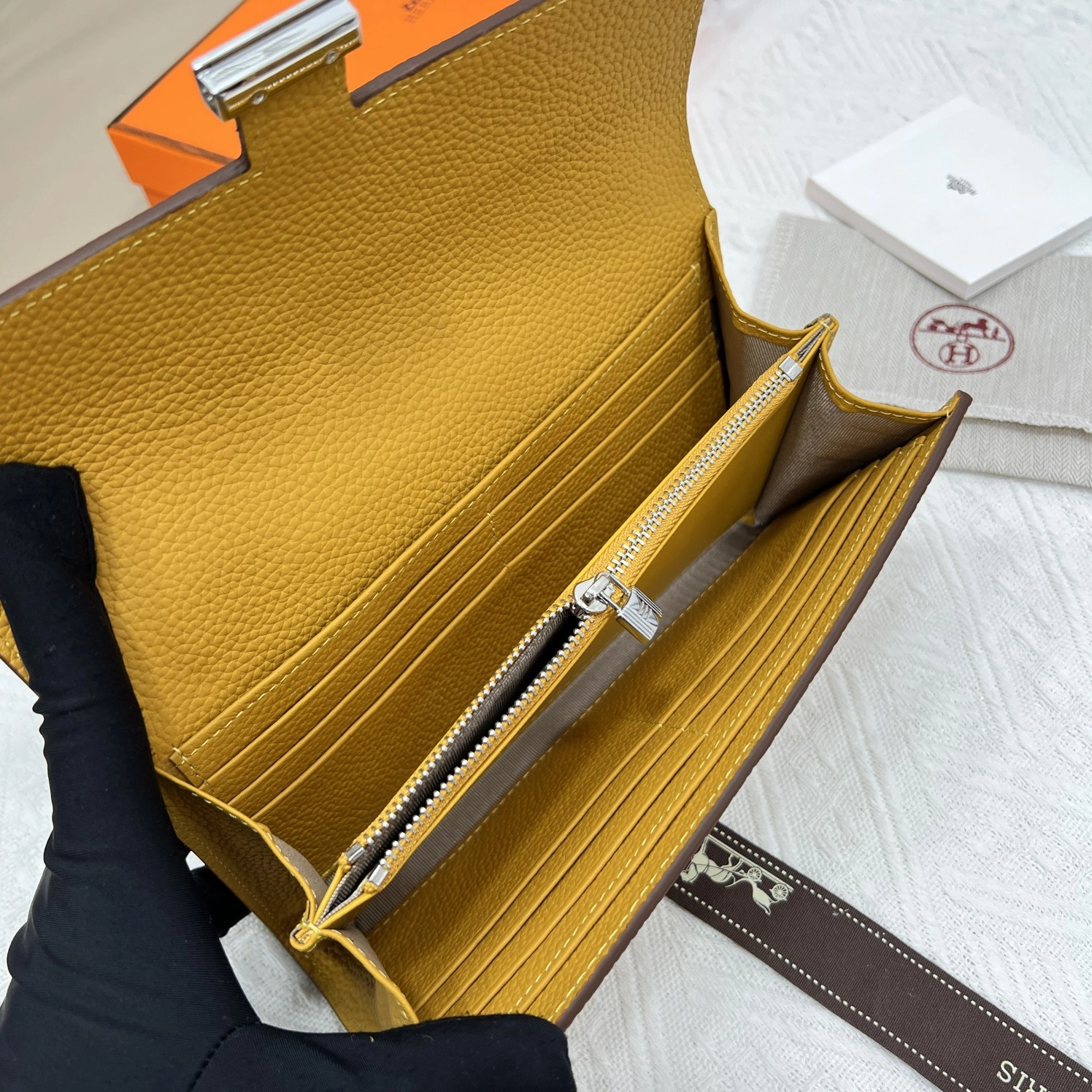 Breathable 9635 Hermes AAA Quality Wallets - Image 7