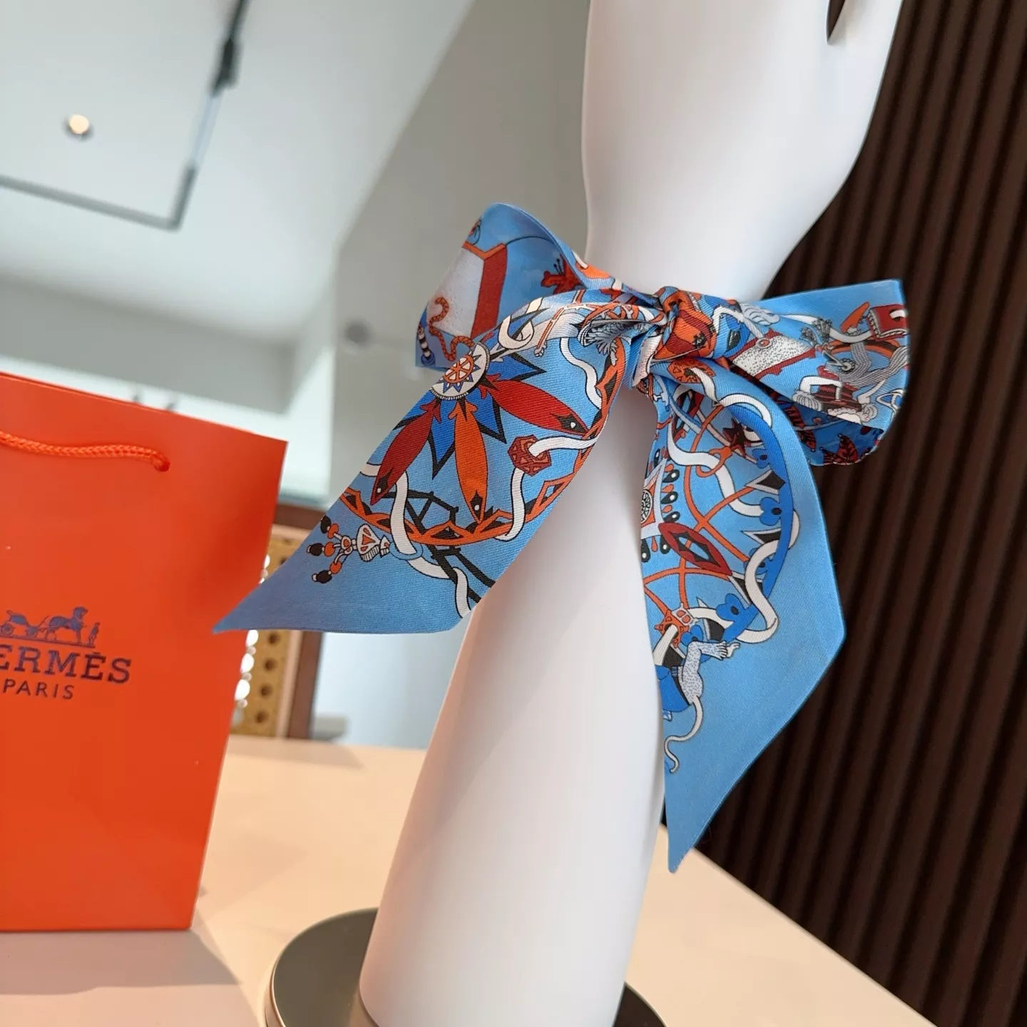 Bright 2985 Hermes Silk Scarf