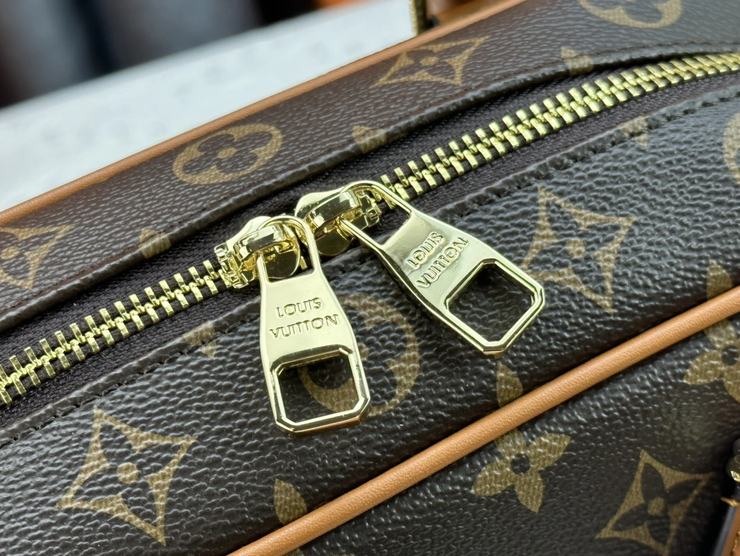 Bright 3180 Louis Vuitton AAA Quality Handbags For Women - Image 6