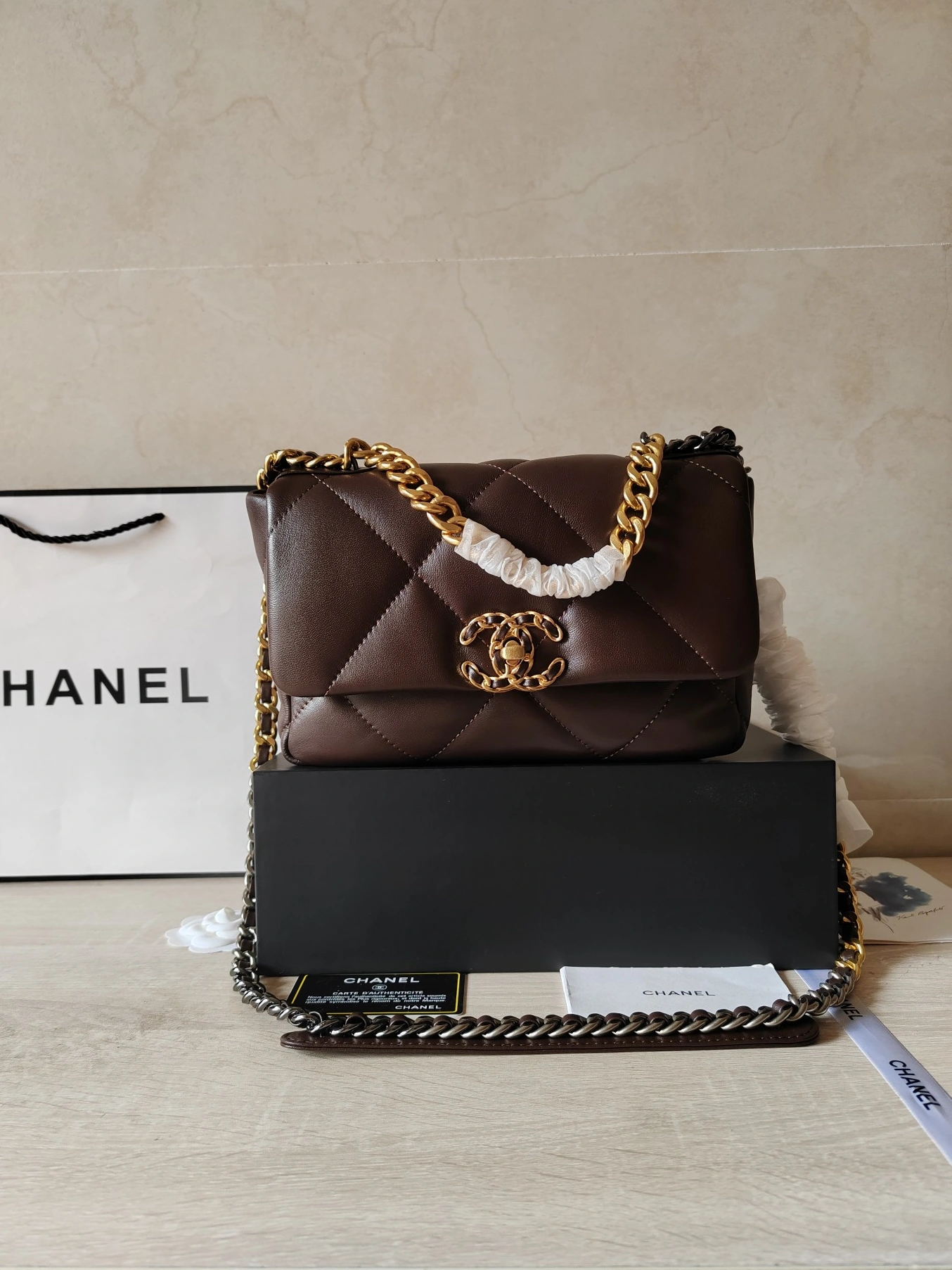 Bright 9769 Chanel AAA Quality Messenger Bags For Women