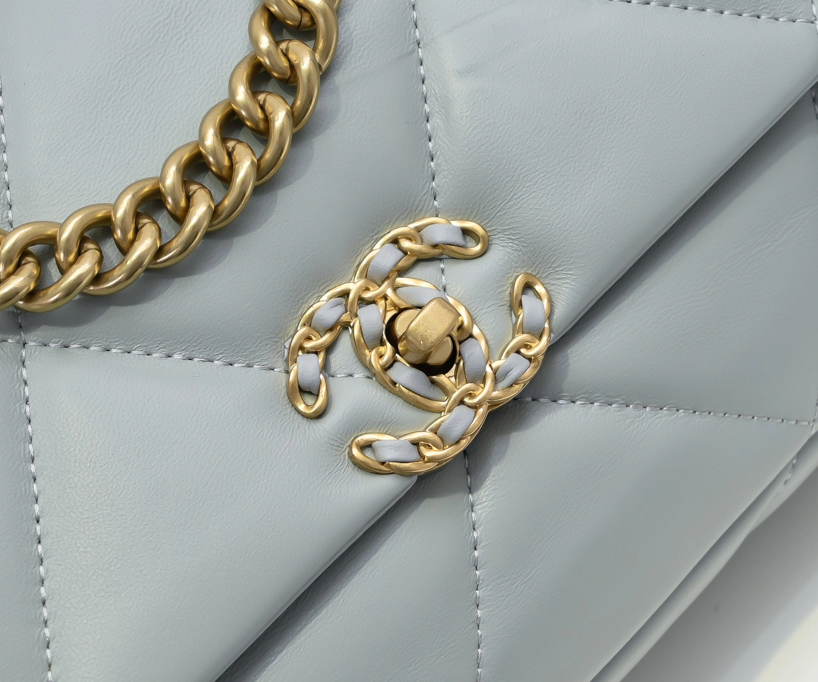 Chanel AAA Quality Messenger Bags AllSeason 3653 - Image 4