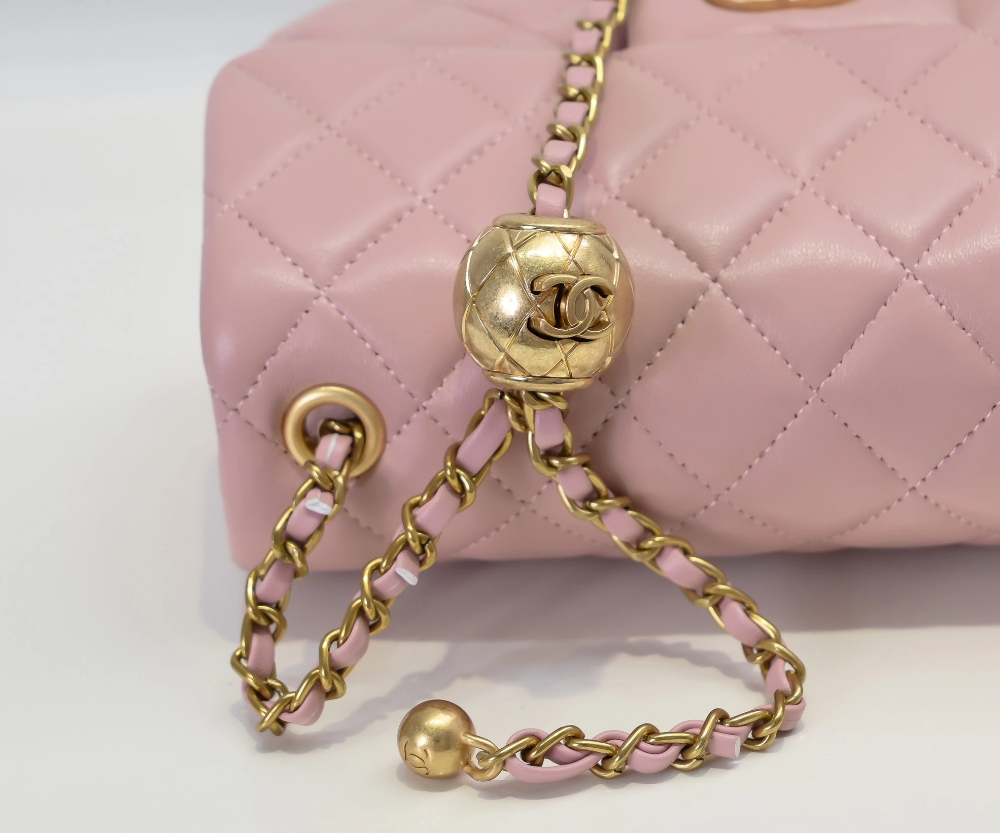 Chanel AAA Quality Messenger Bags Bright 2048 - Image 6