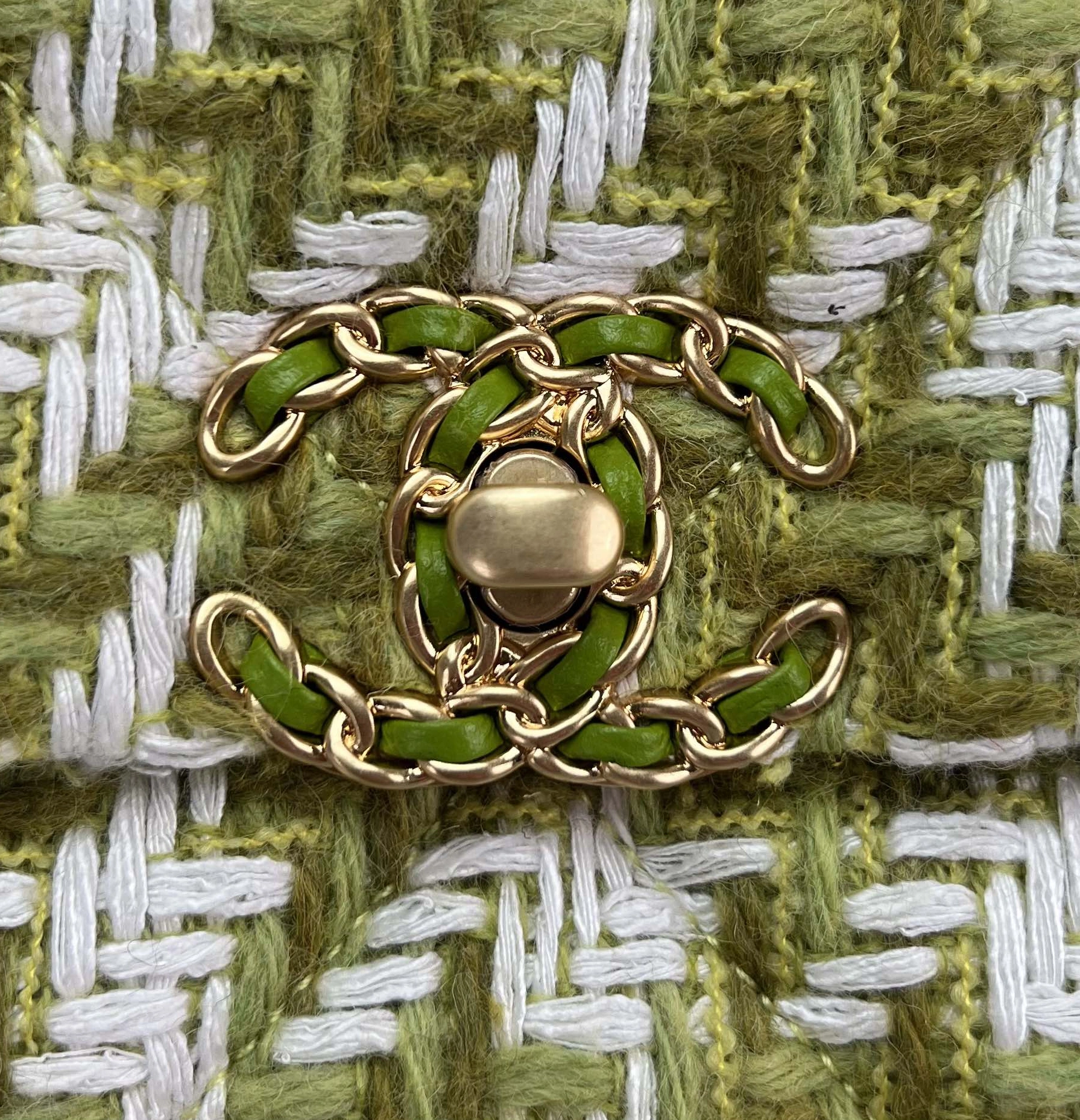 Chanel AAA Quality Messenger Bags For Women GoodFit 8295 - Image 4