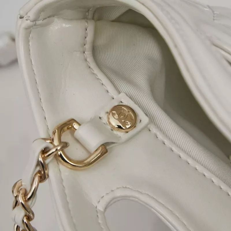 Chanel AAA Quality Messenger Bags For Women UrbanStyle 2351 - Image 7