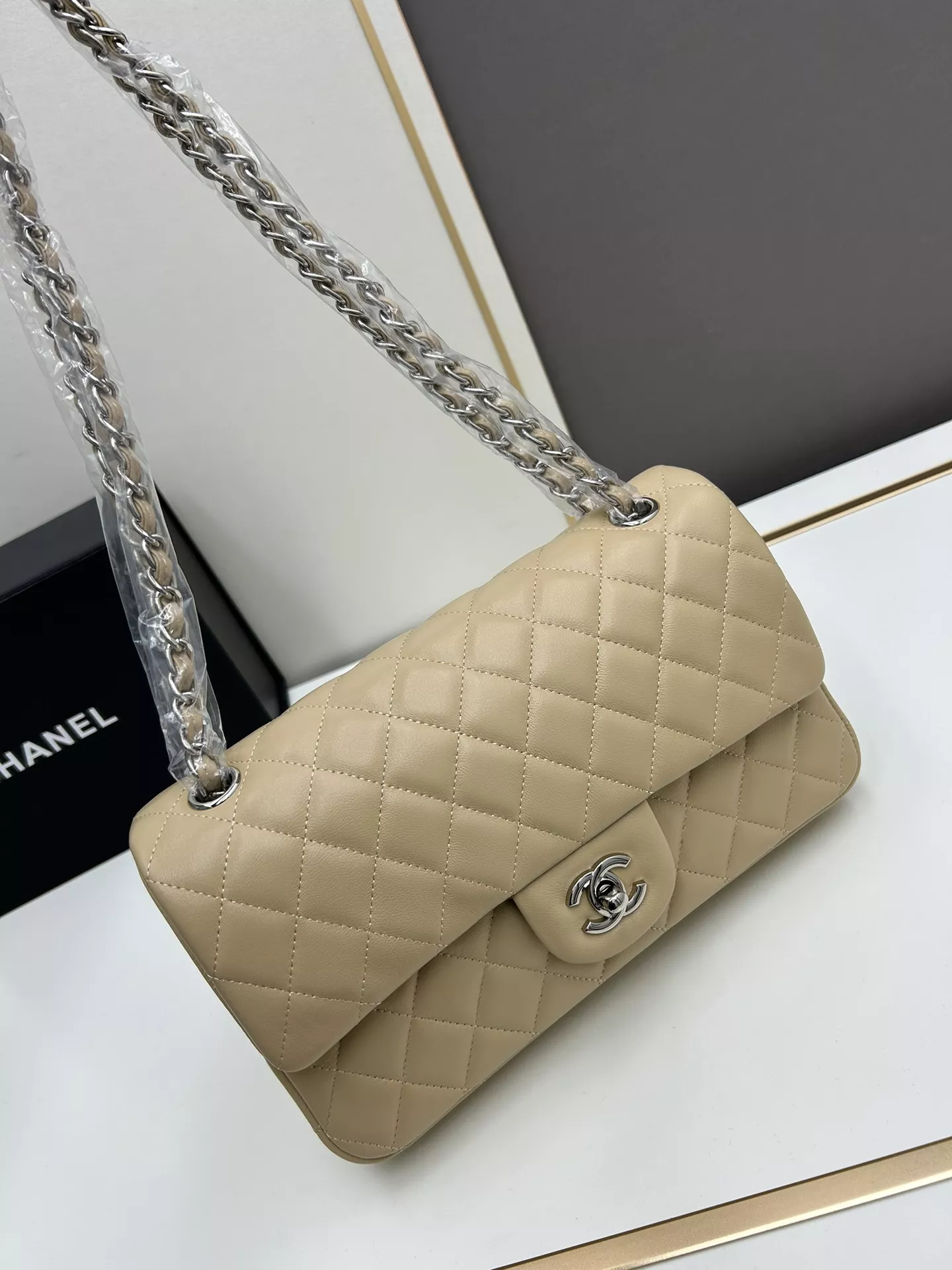 Chanel AAA Quality Shoulder Bags For Women Modern 5984