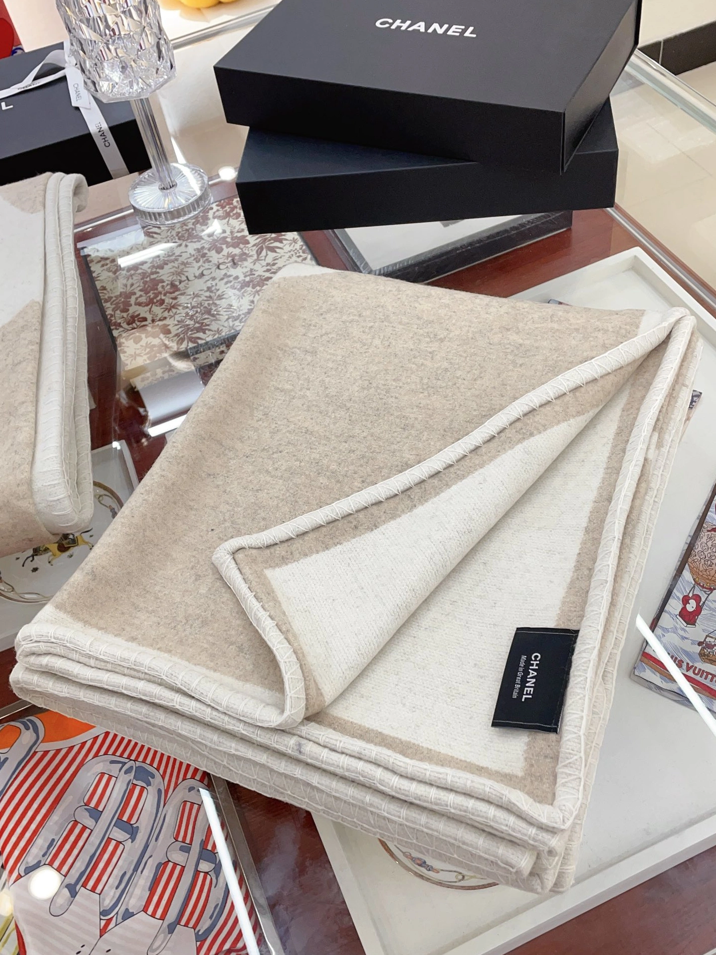 Chanel Blanket SportInspired 4511 - Image 3