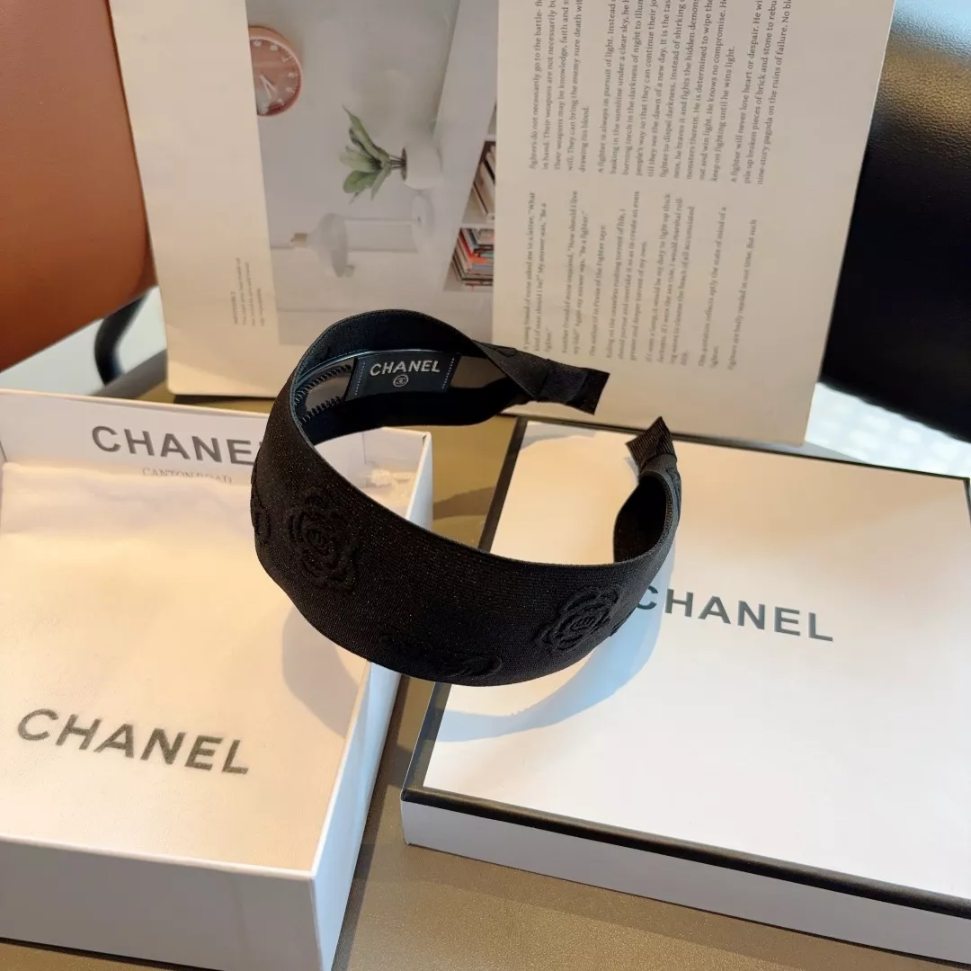 Chanel Headband For Women ModernLook 4597 - Image 5