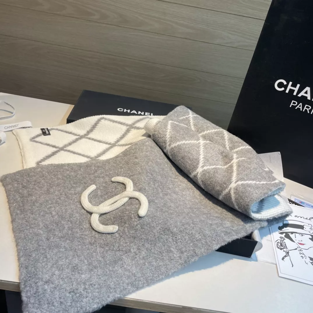 Chanel Scarves For Women Lightweight 4880 - Image 5
