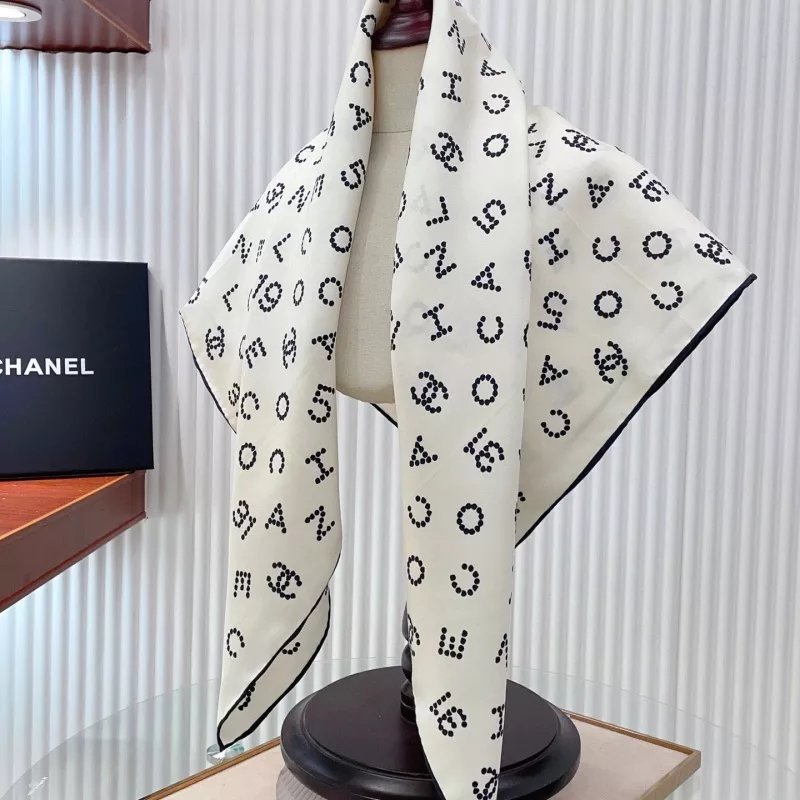 Chanel Silk Squares Comfortable 2235 - Image 7