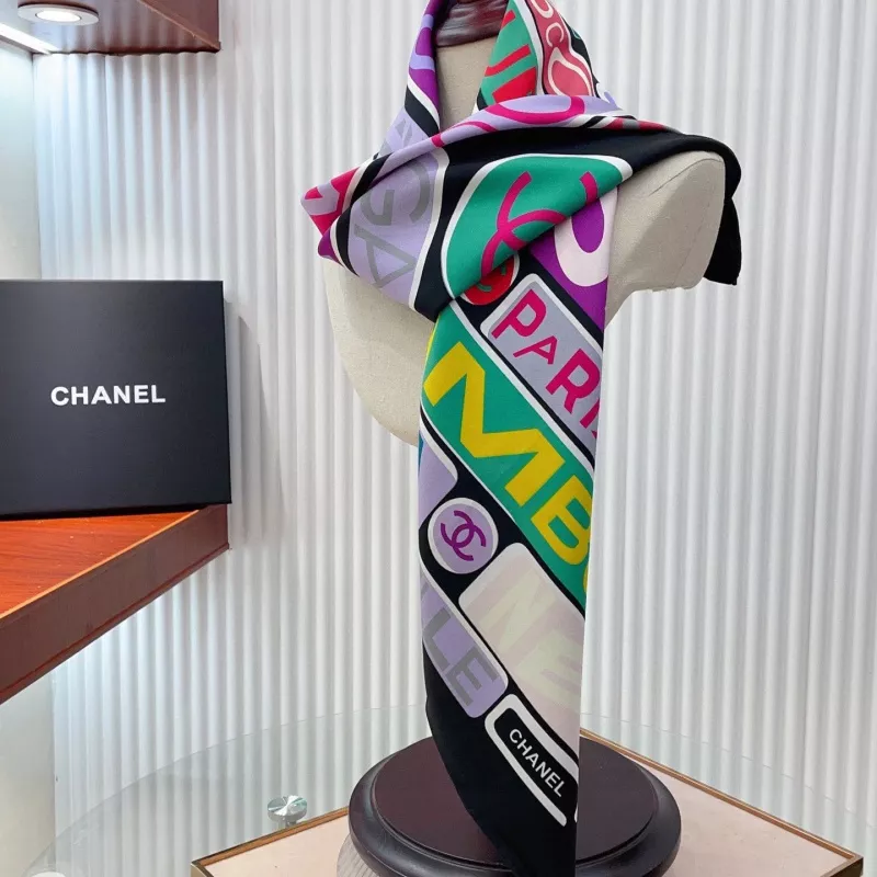 Chanel Silk Squares Durable 855 - Image 4