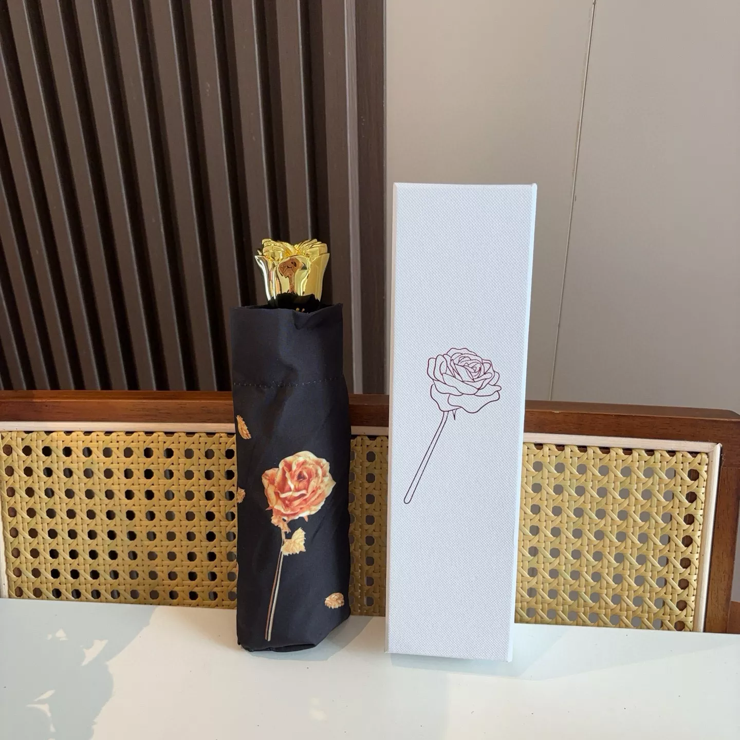 Chanel Umbrellas Trendsetting 6345 - Image 3