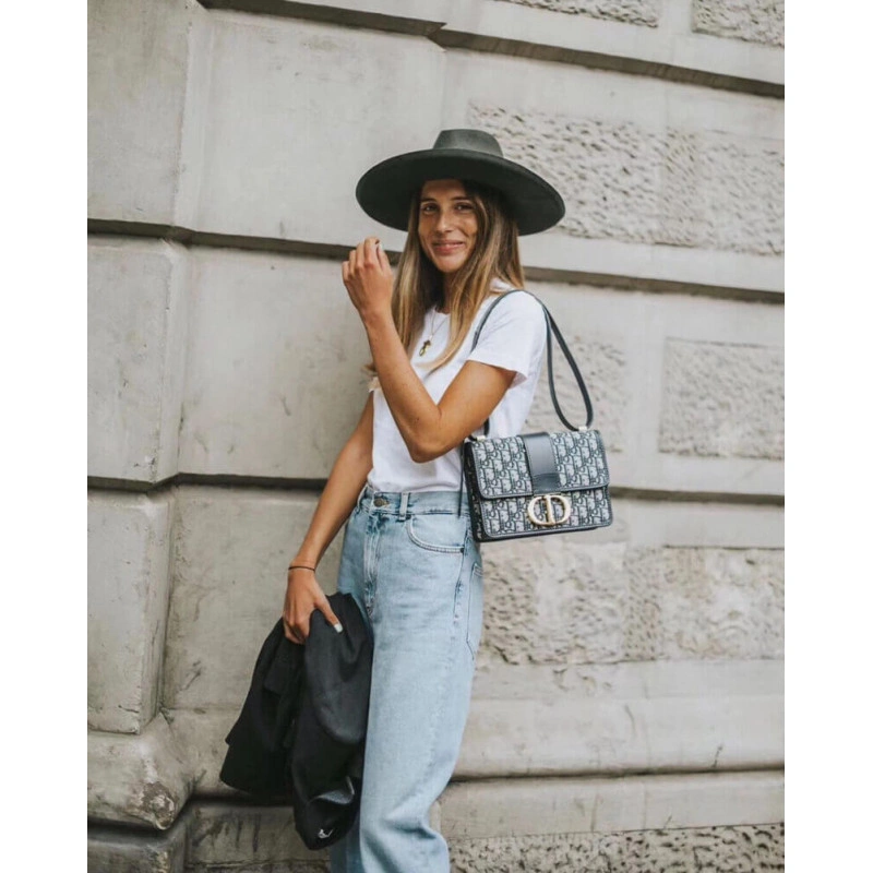 24 x 17 x Christian Dior 30 Montaigne Bag Blue Oblique Jacquard - Image 3