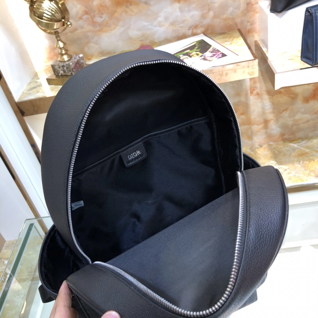 Christian Dior AAA Man Backpacks Bright 4729 - Image 8