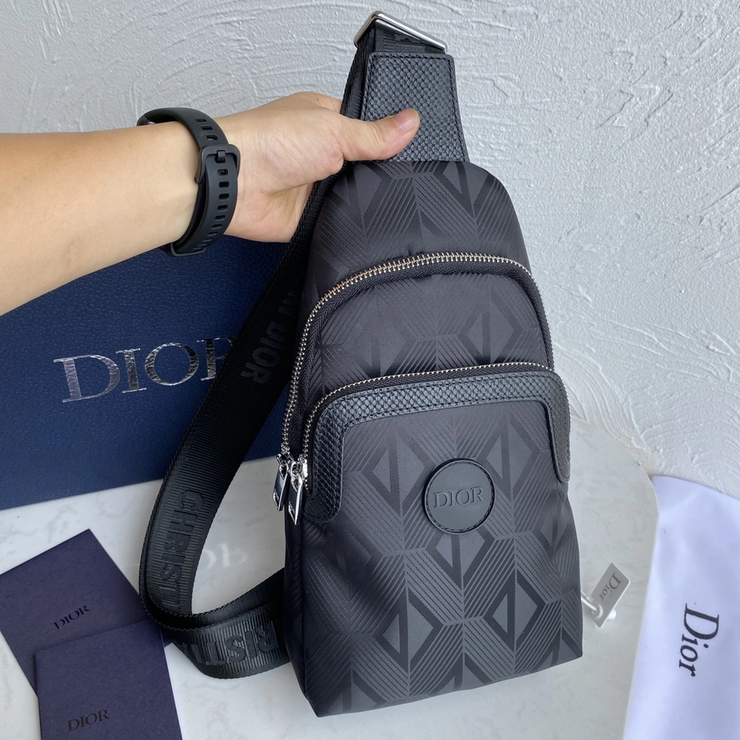 Christian Dior AAA Man Messenger Bags Affordable 5550 - Image 4