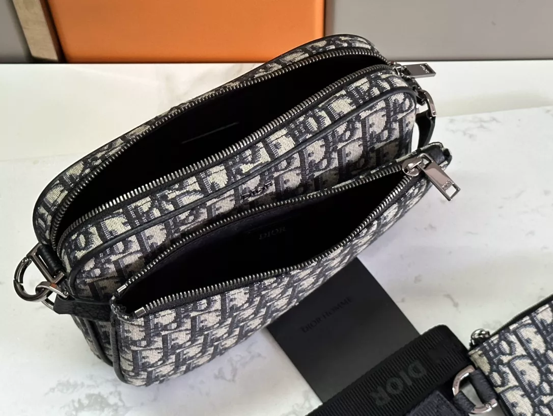 Christian Dior AAA Man Messenger Bags DailyWear 1751 - Image 7