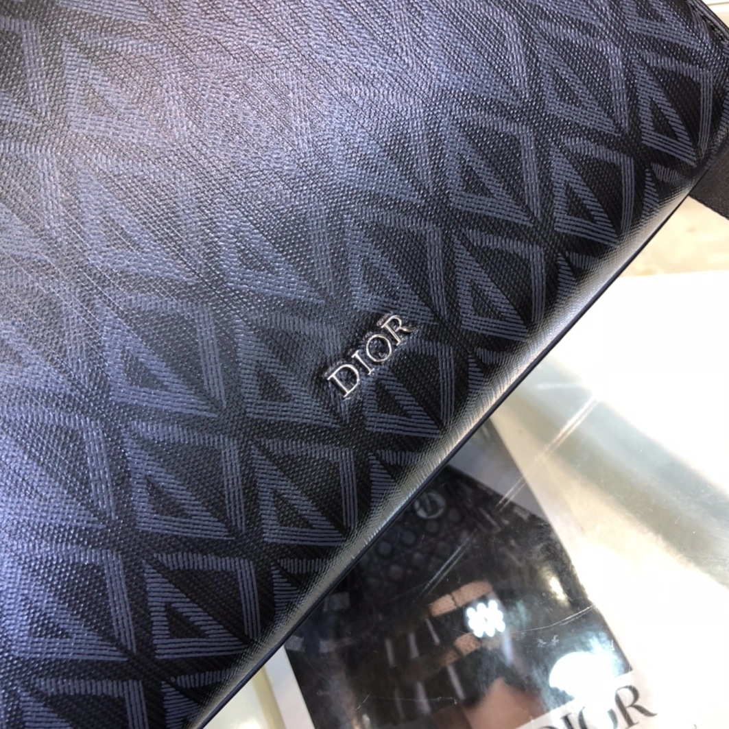 Christian Dior AAA Man Messenger Bags Stylish 845 - Image 5