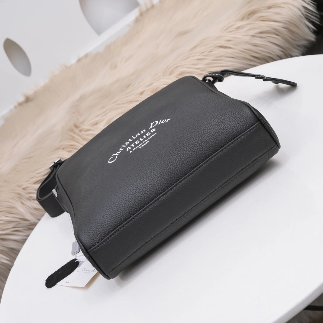 Christian Dior AAA Man Messenger Bags Timeless 6282 - Image 6