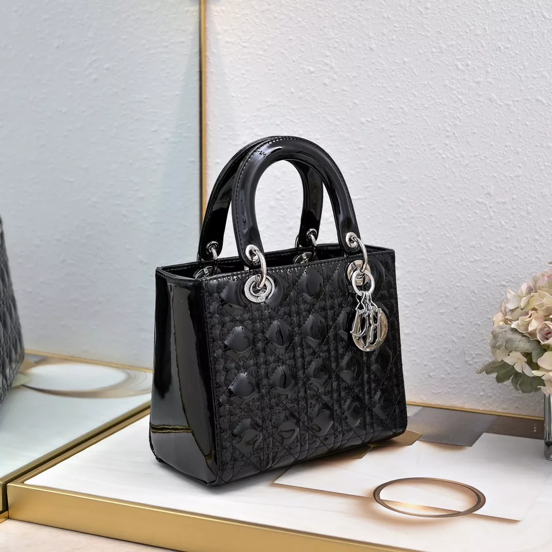 Christian Dior AAA Quality Handbags For Women Comfortable 7607 - Image 4