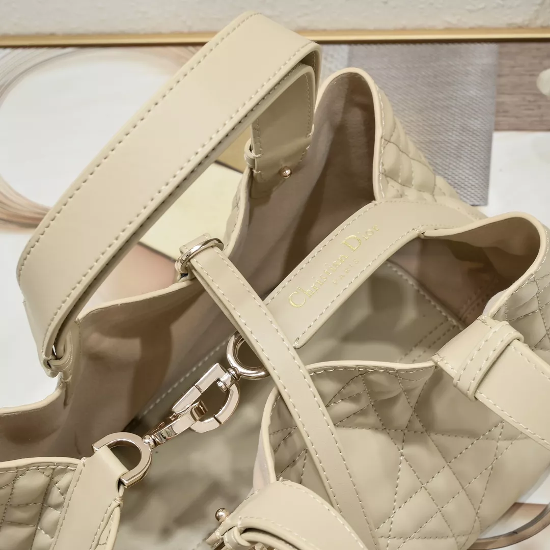 Christian Dior AAA Quality Handbags For Women Popular 5032 - Image 6