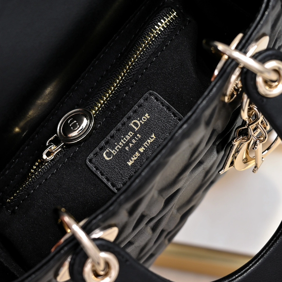 Christian Dior AAA Quality Handbags For Women SportInspired 5942 - Image 8