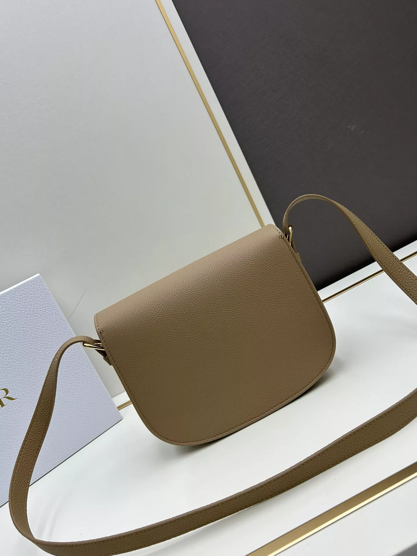 Christian Dior AAA Quality Messenger Bags For Women EasyMatch 2124 - Image 4