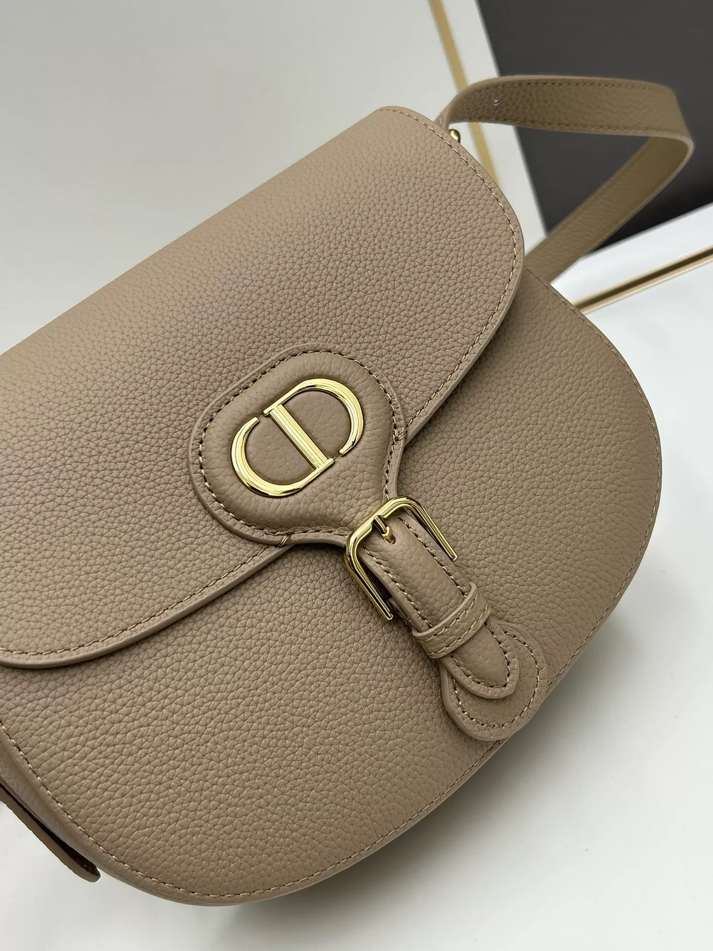 Christian Dior AAA Quality Messenger Bags For Women EasyMatch 2124 - Image 5