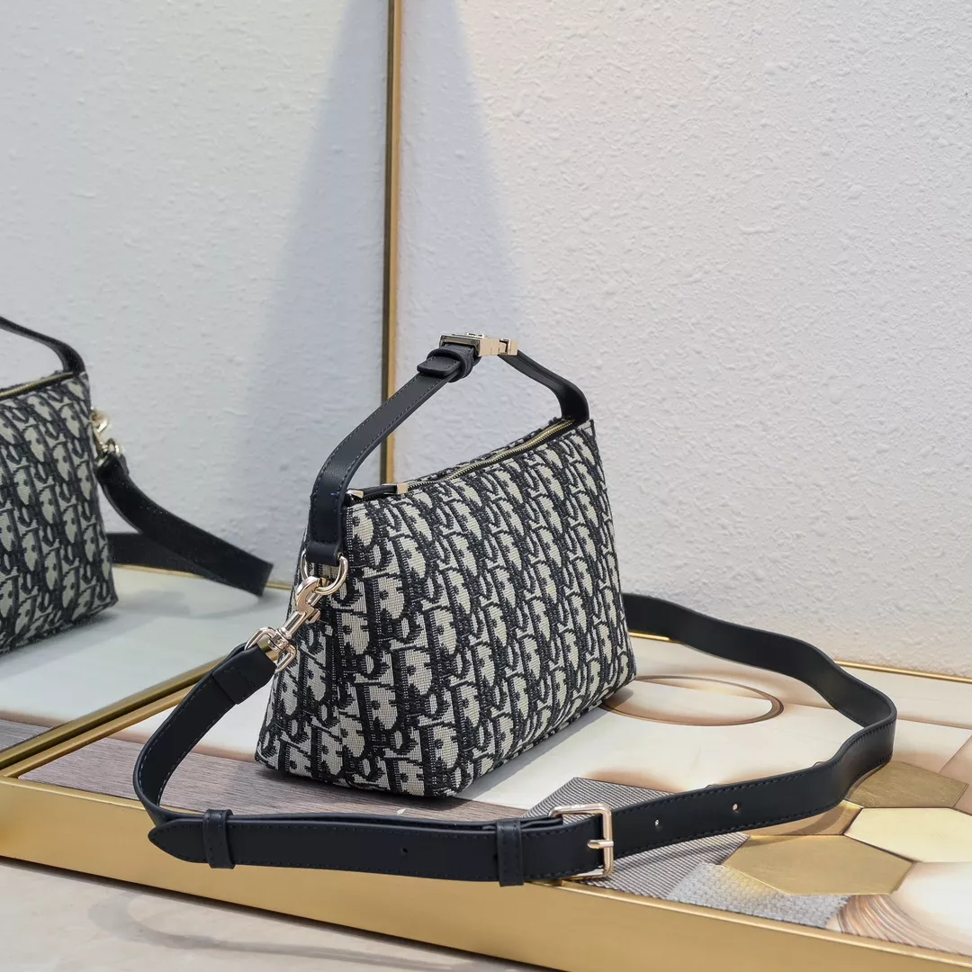 Christian Dior AAA Quality Messenger Bags For Women EyeCatching 5114