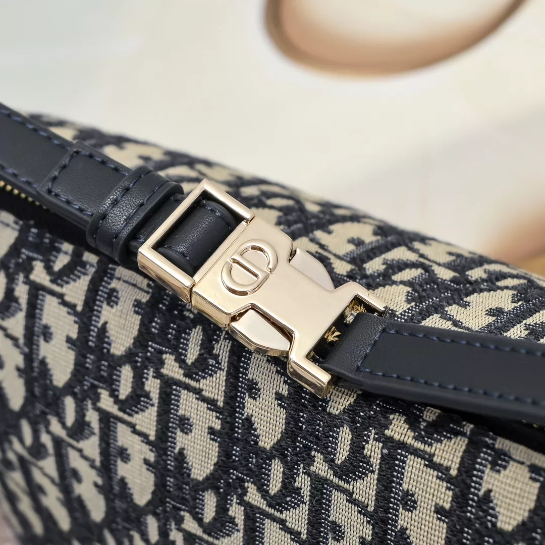 Christian Dior AAA Quality Messenger Bags For Women EyeCatching 5114 - Image 4