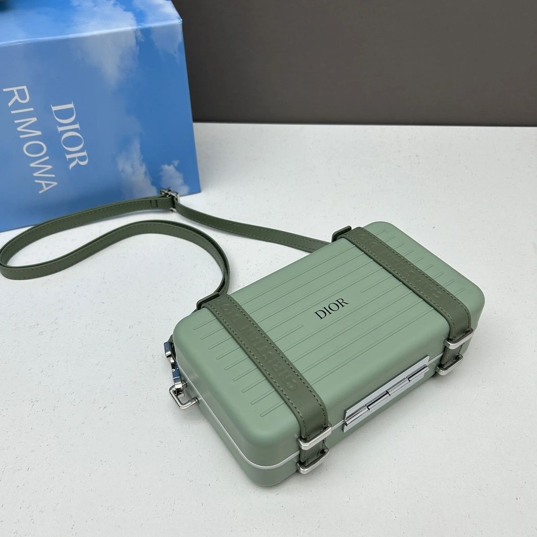 Christian Dior AAA Quality Messenger Bags For Women UrbanStyle 8384 - Image 3