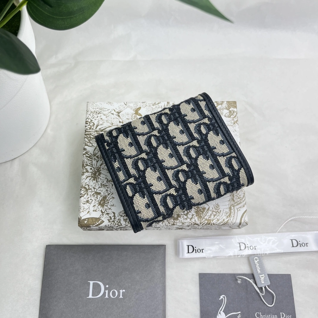Christian Dior AAA Quality Wallets For Unisex Affordable 1401