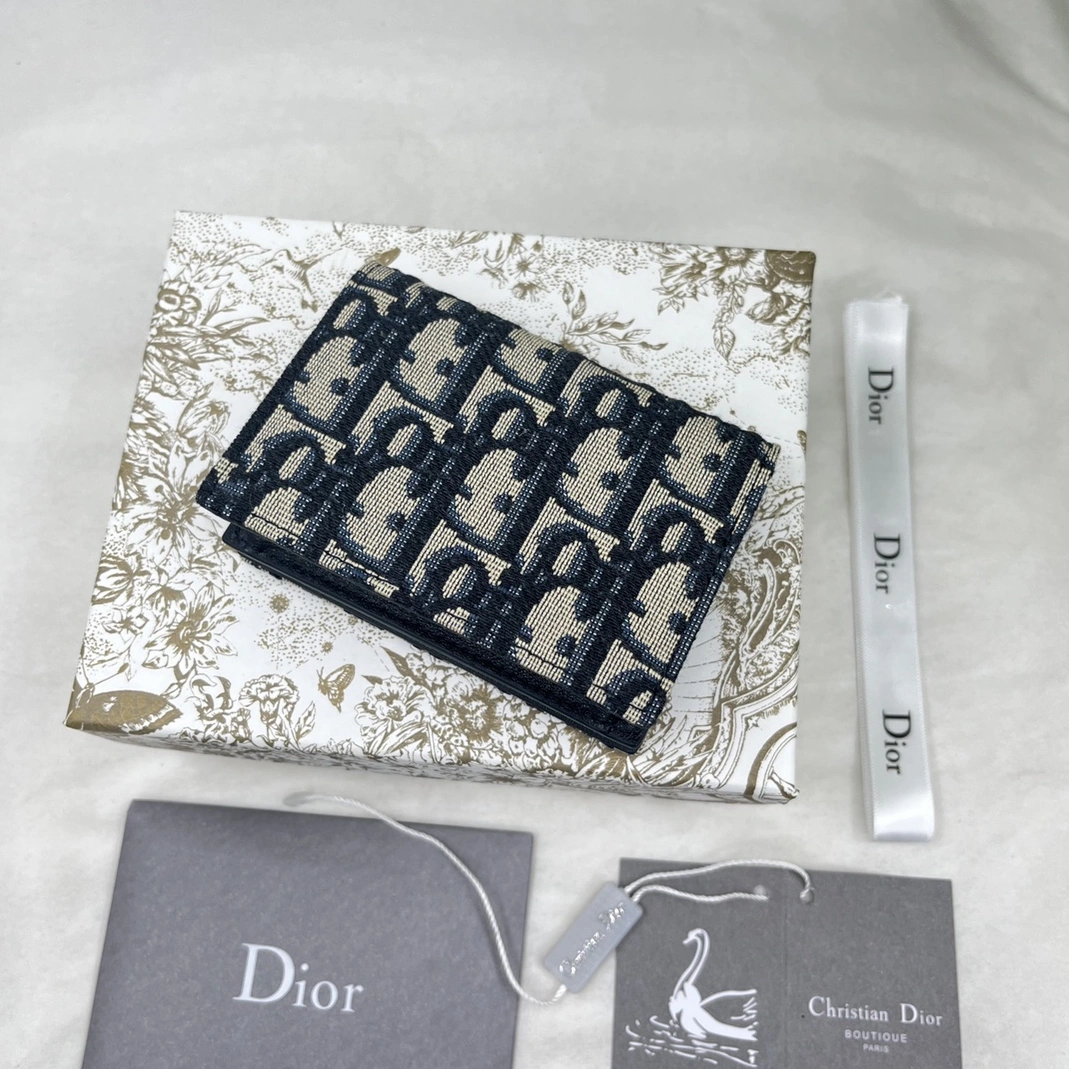 Christian Dior AAA Quality Wallets For Women Stylish 4474