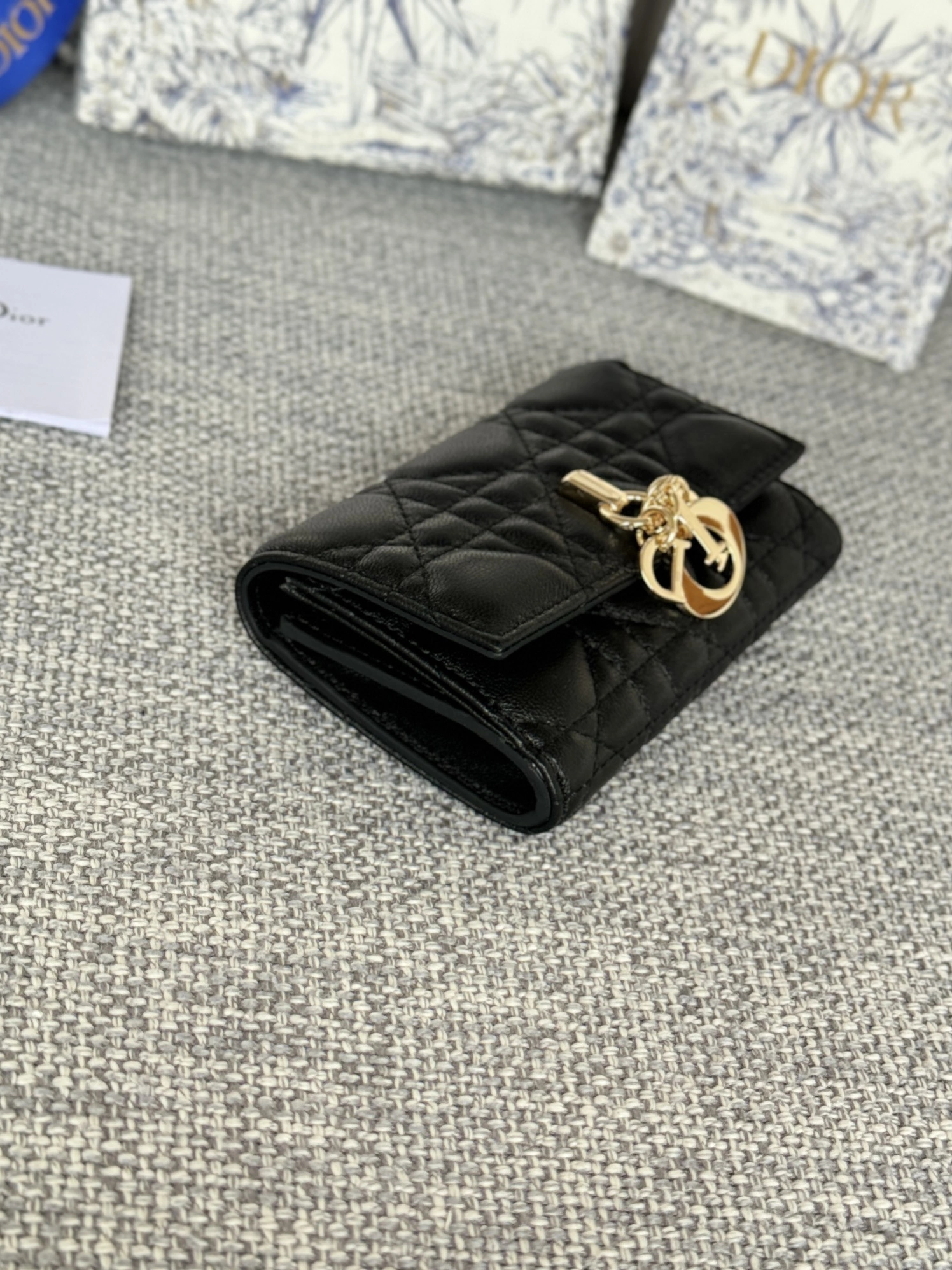 Christian Dior AAA Wallets For Women TopPick 9027 - Image 3