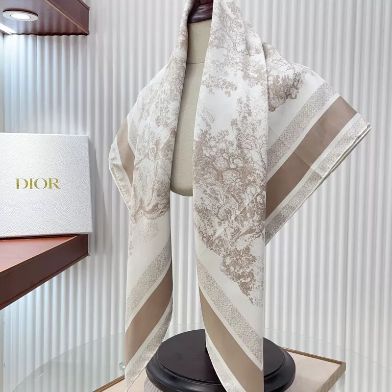 Christian Dior Silk Squares GoAnywhere 3210 - Image 5