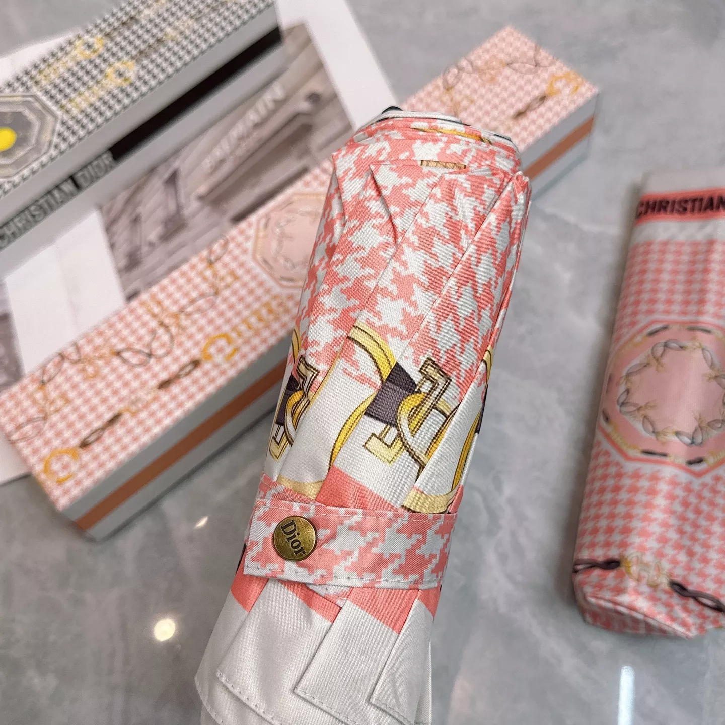 Christian Dior Umbrellas Elegant 5774 - Image 8