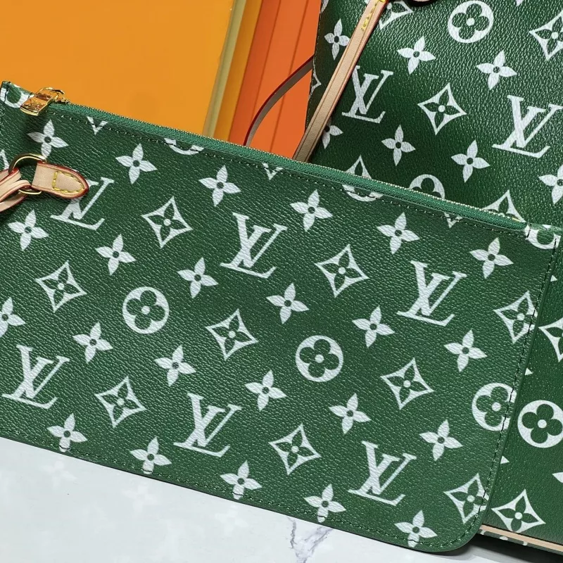 Classic 3645 Louis Vuitton AAA Quality Shoulder Bags For Women - Image 3