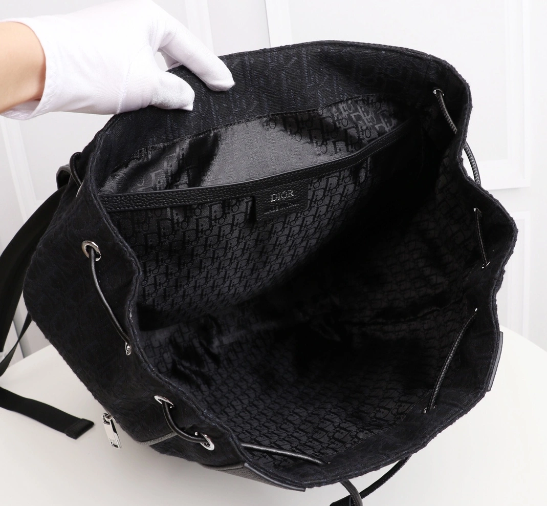 Classic 4111 Christian Dior AAA Man Backpacks - Image 7