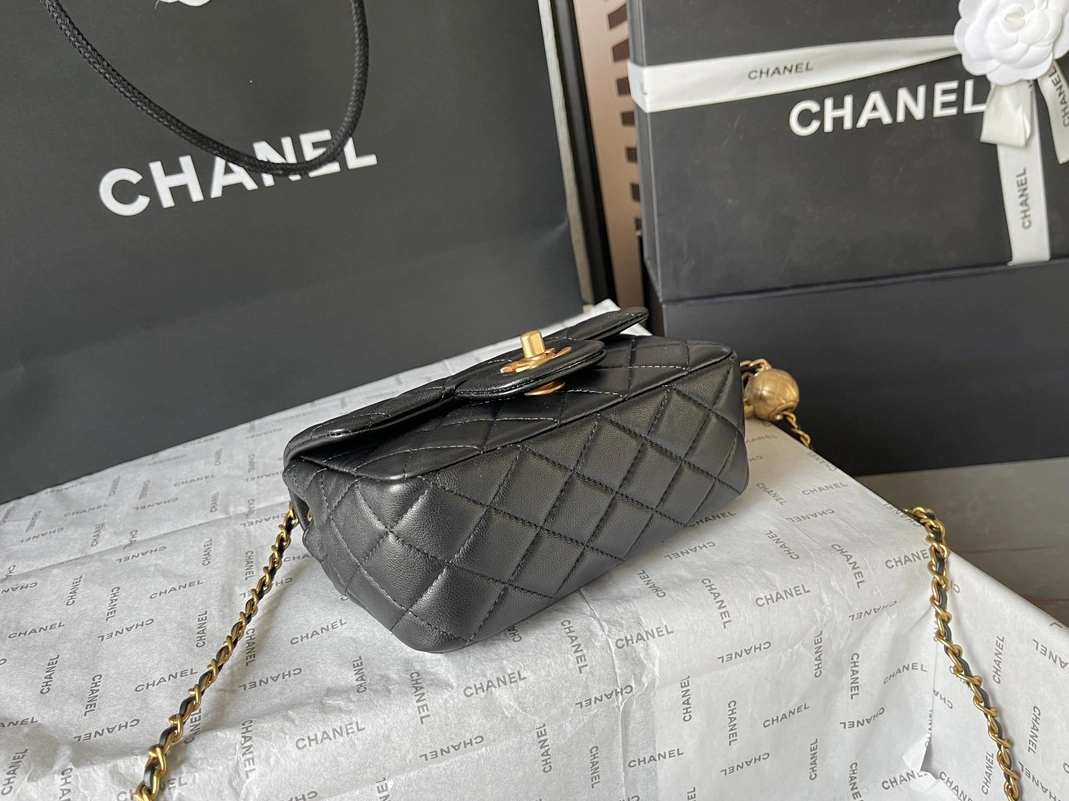 Classic 6487 Chanel AAA Quality Messenger Bags For Women - Image 3