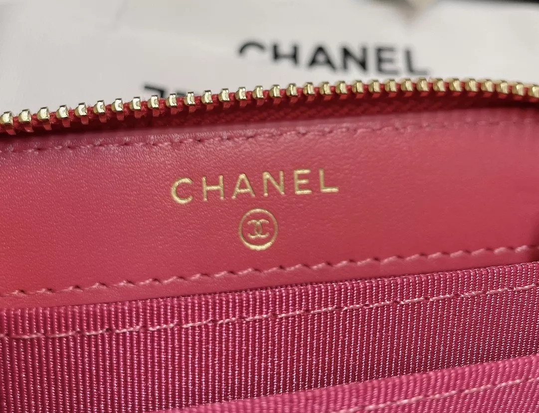 Classic 690 Chanel Card Case - Image 8