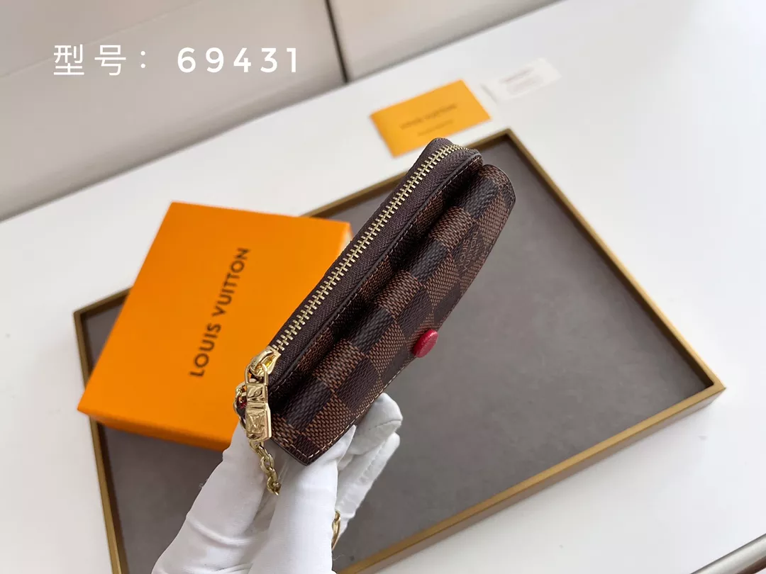 Comfortable 3955 Louis Vuitton LV Card Case - Image 3